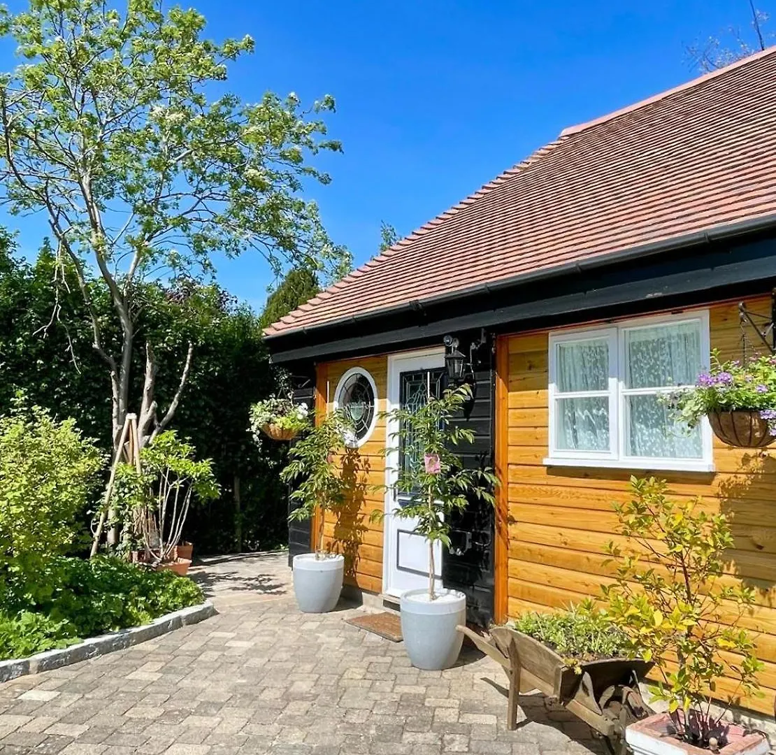 The Millers Cottage Cambridge  Holiday home Cambridge (Cambridgeshire)